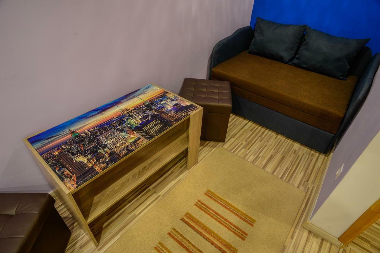 Fireworks Rakoczi - Free Parking - 3 Bedrooms - 2 Bathrooms بودابست المظهر الخارجي الصورة